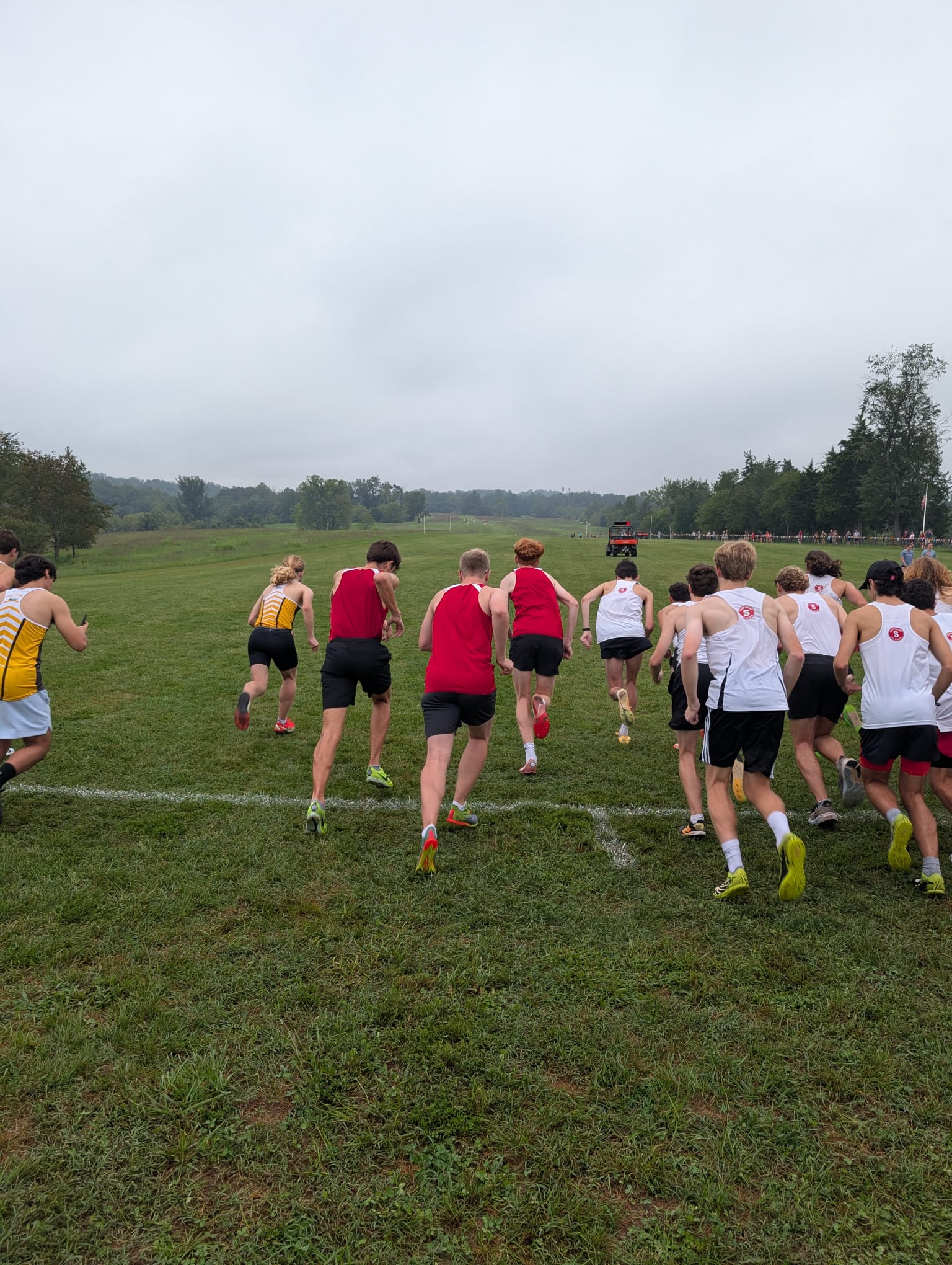 “Fedako Flames”: Fielding Fedako Paces the Team as Current and Former Flames Battle Rainy Conditions at the Cavalier Invitational